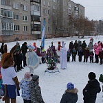 Снежный переполох во дворе дома 5 по ул. Макаренко, г. Копейск